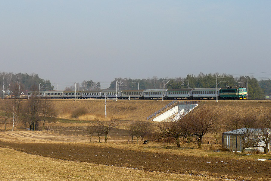 163-046