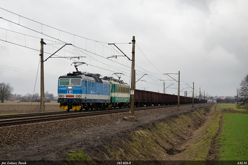 163 026-8