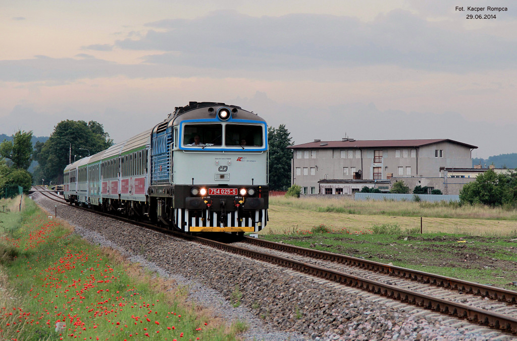 754 025-5
