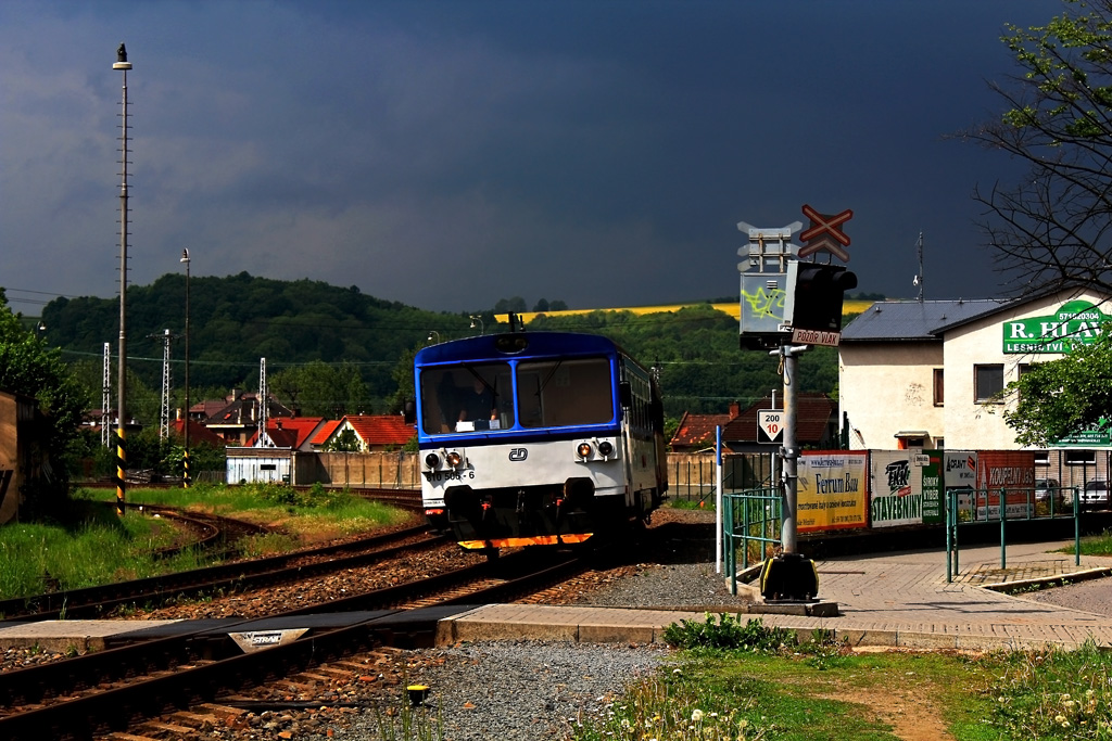 810 506-6