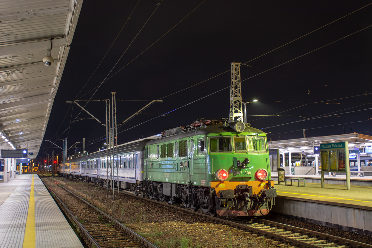 Zdefekowane zastępstwo.