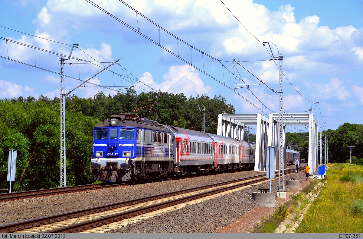 EP07-351