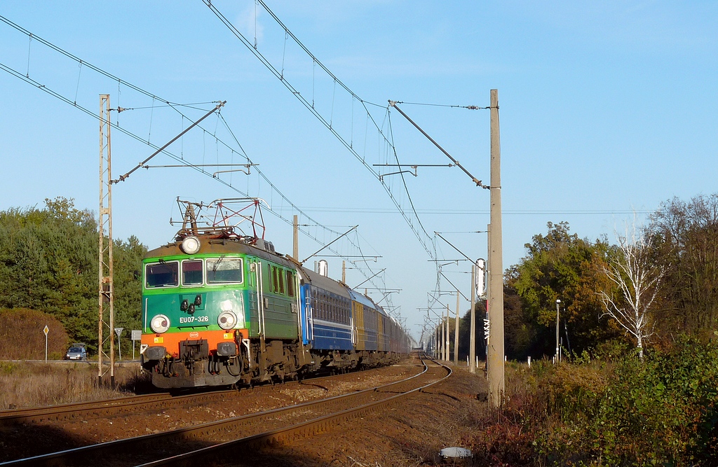 EU07-326