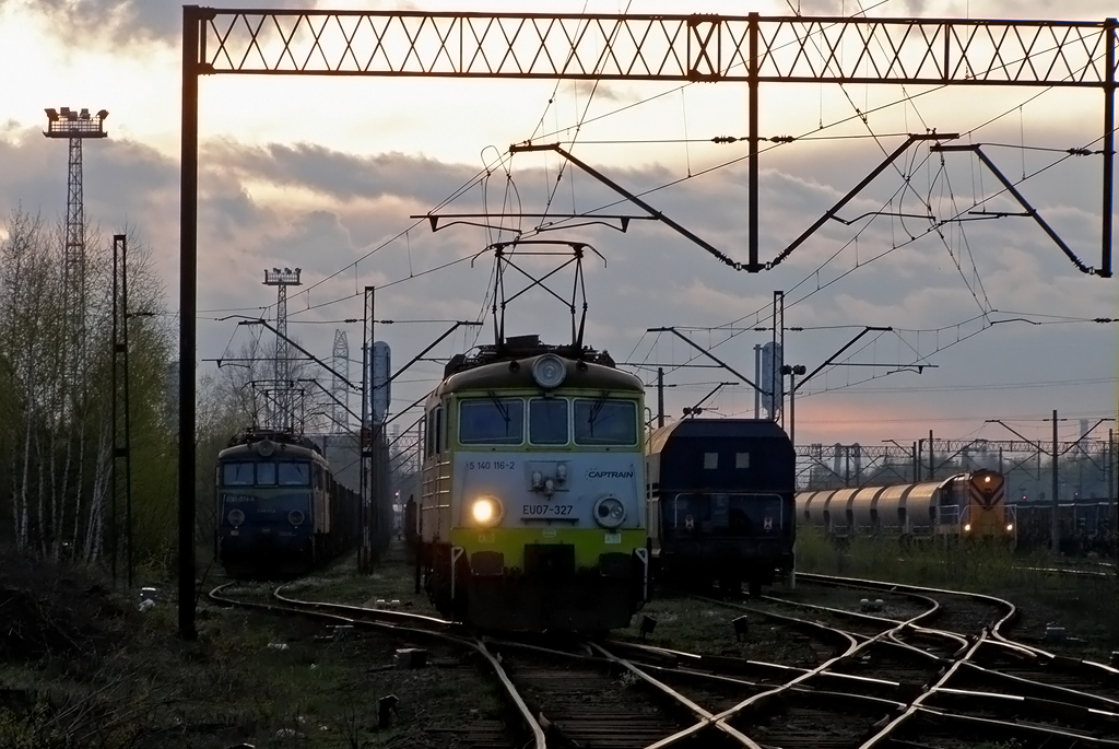 EU07-327