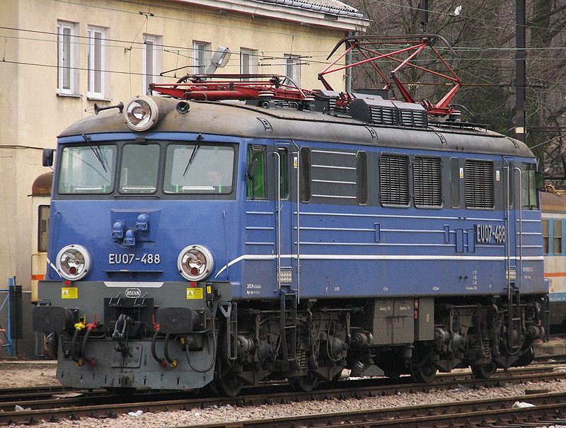 EU07-488