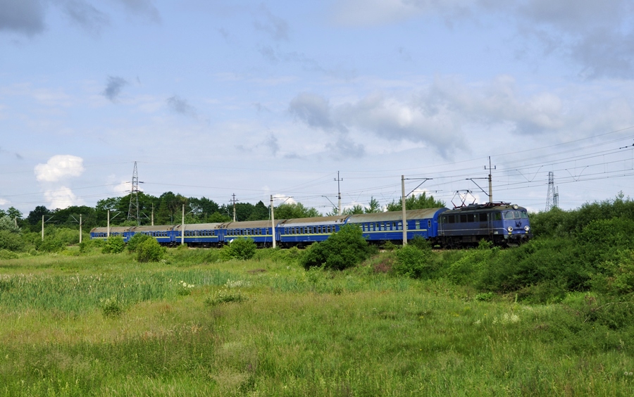 EU07-012