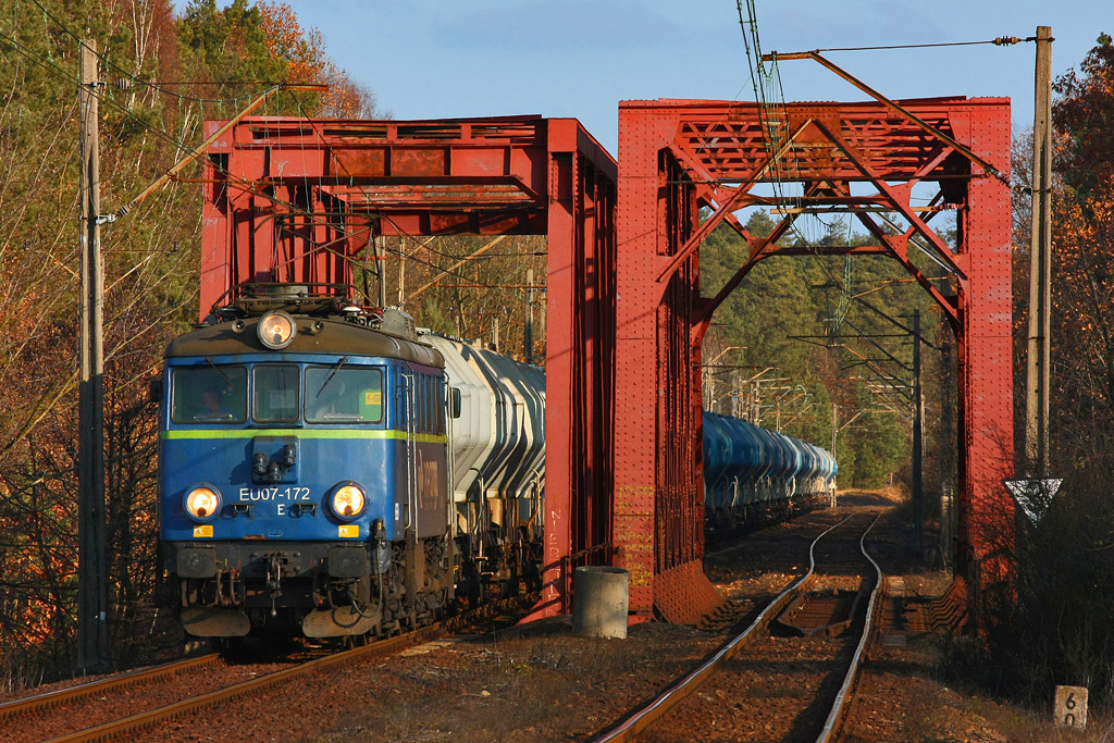 EU07-172