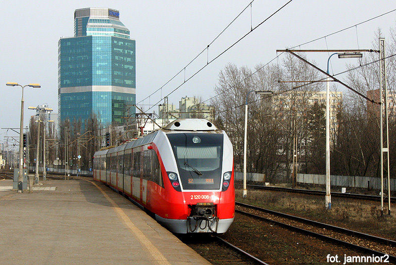 2 120 008-9