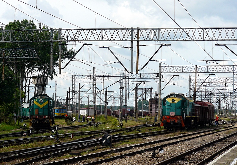 SM48-056+027