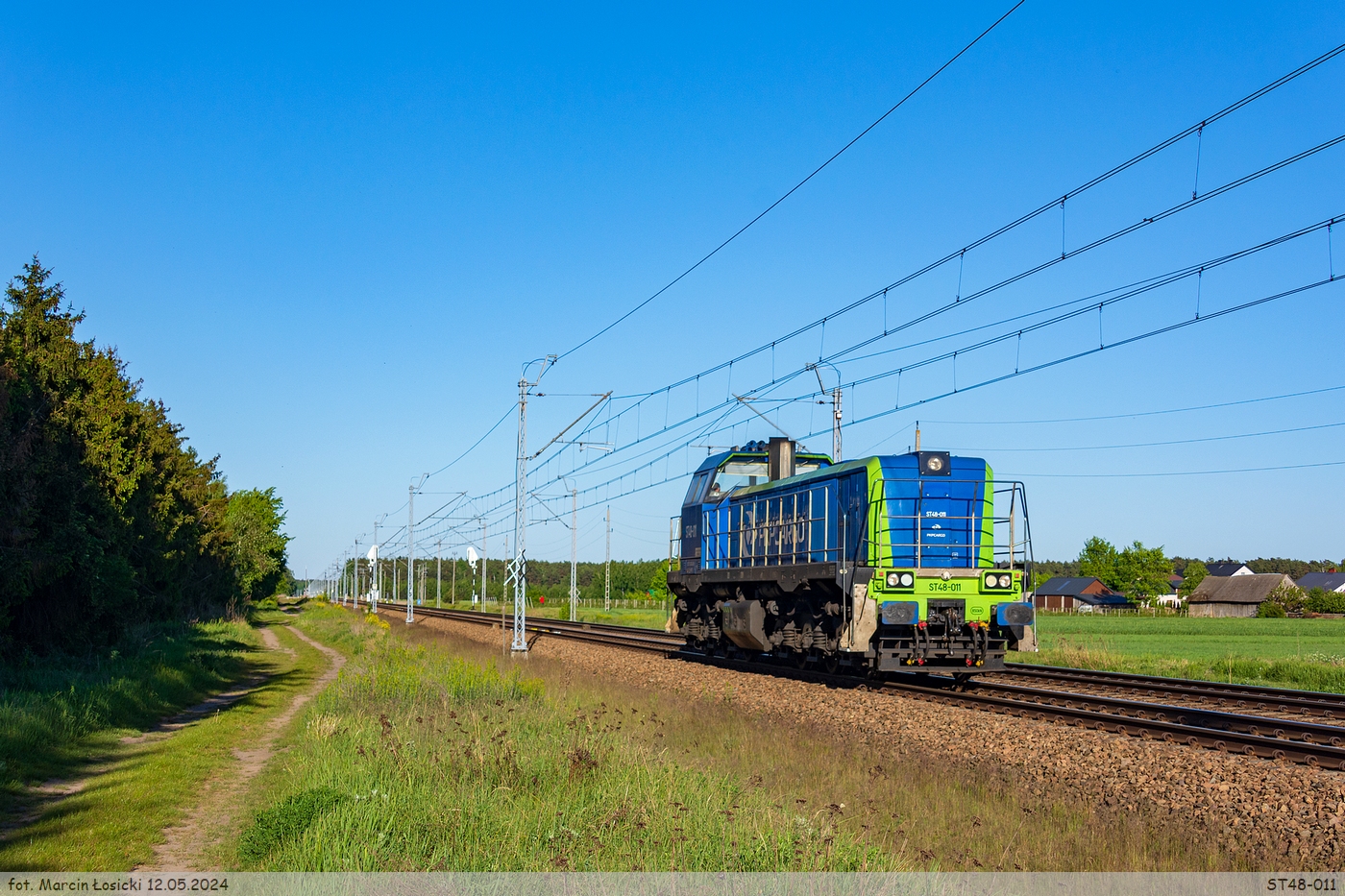 ST48-011