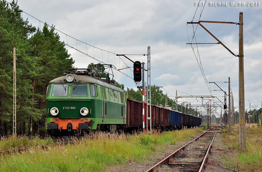 ET22-682