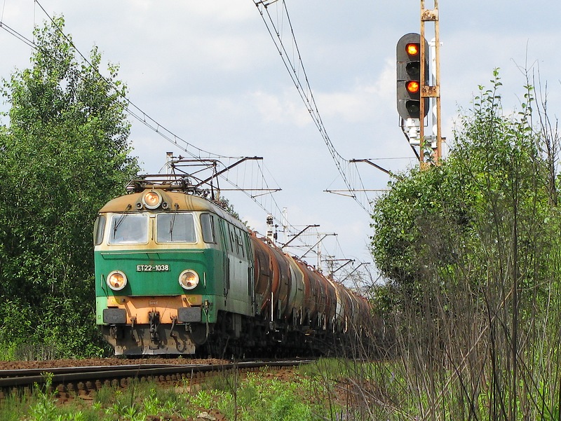 ET22-1038