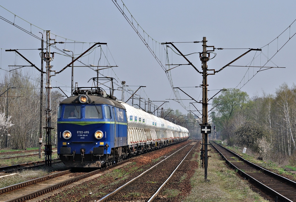 ET22-695
