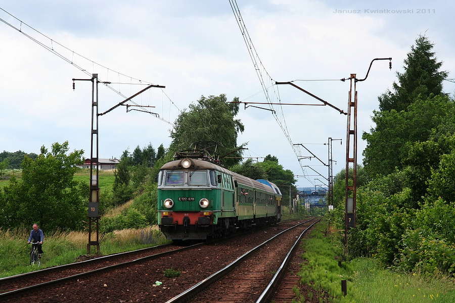 ET22-670