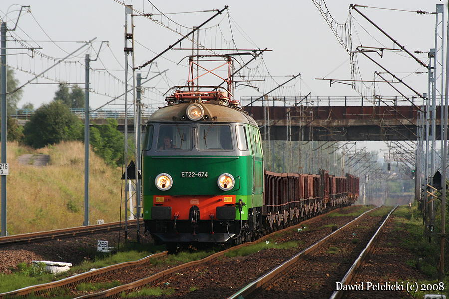 ET22-674