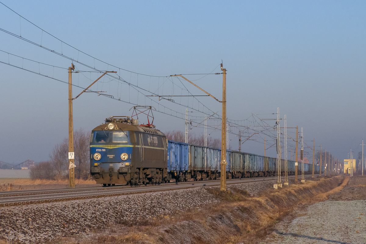 ET22-793