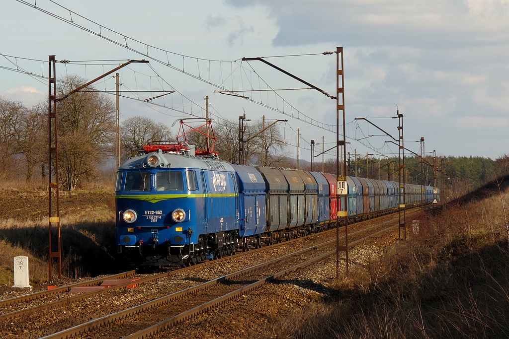 ET22-962