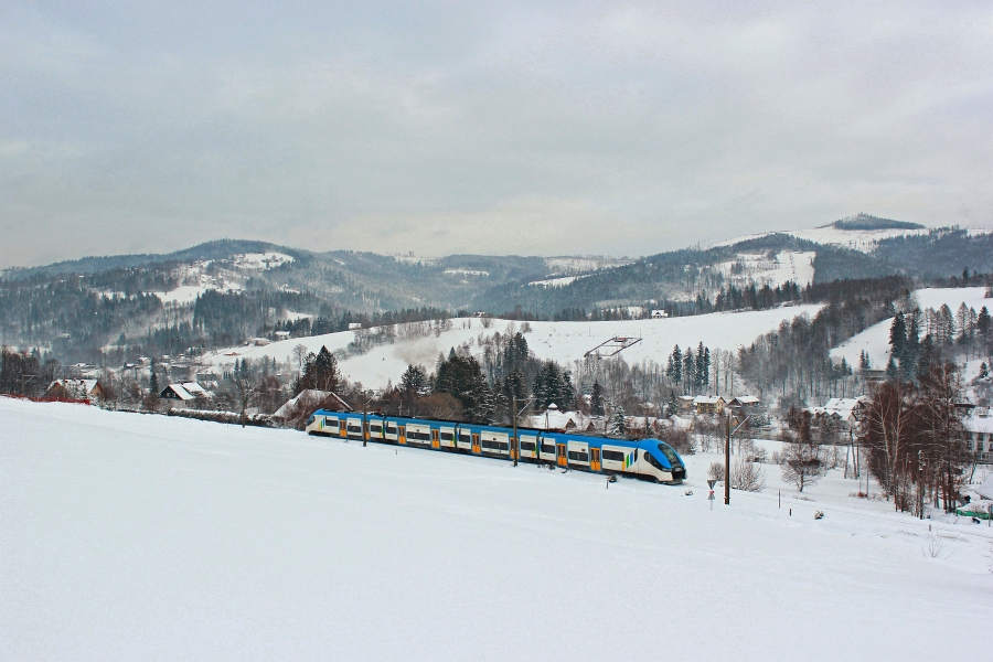 EN76-004