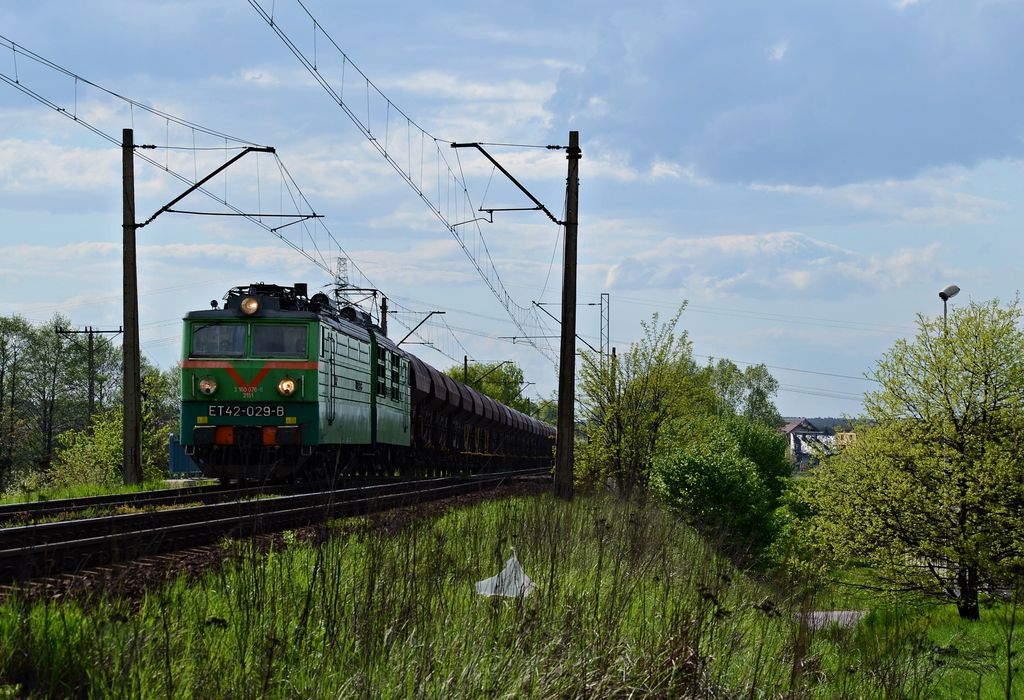 ET42-029