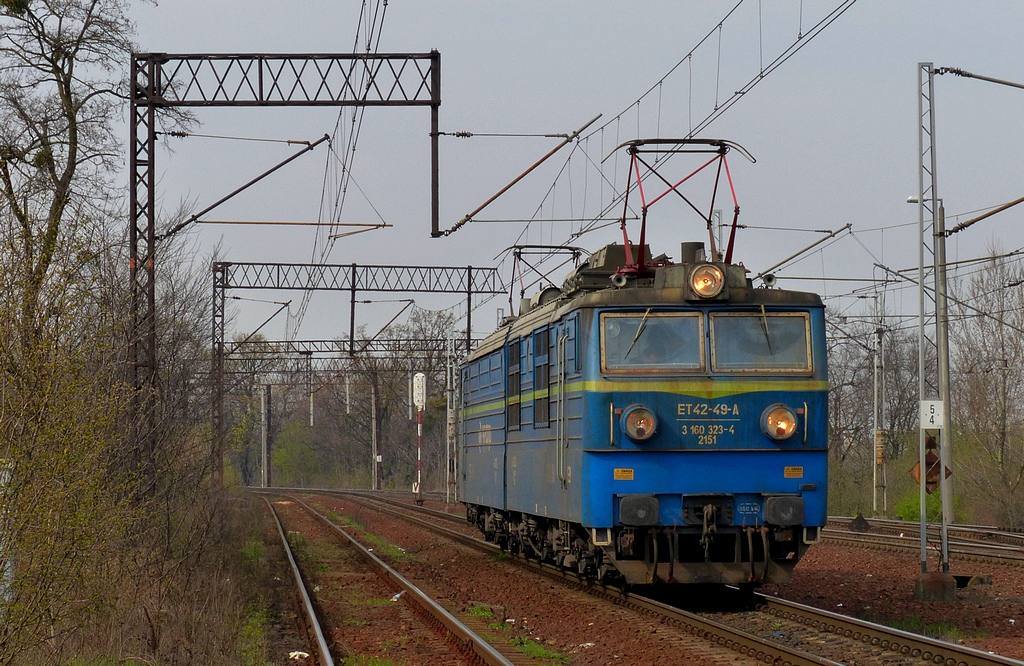 ET42-49