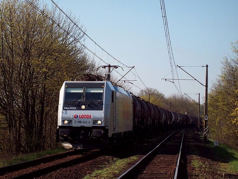 E 186 143-4