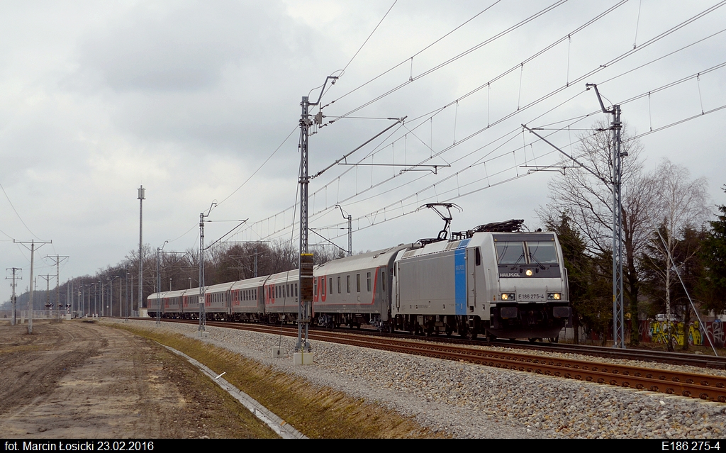 E186 275-4