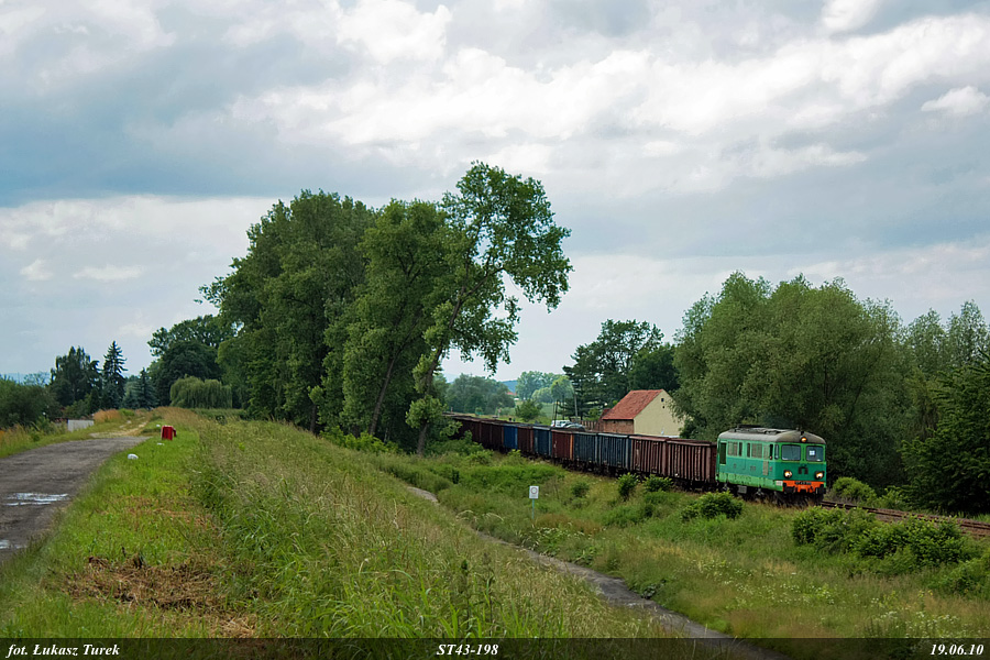 ST43-198