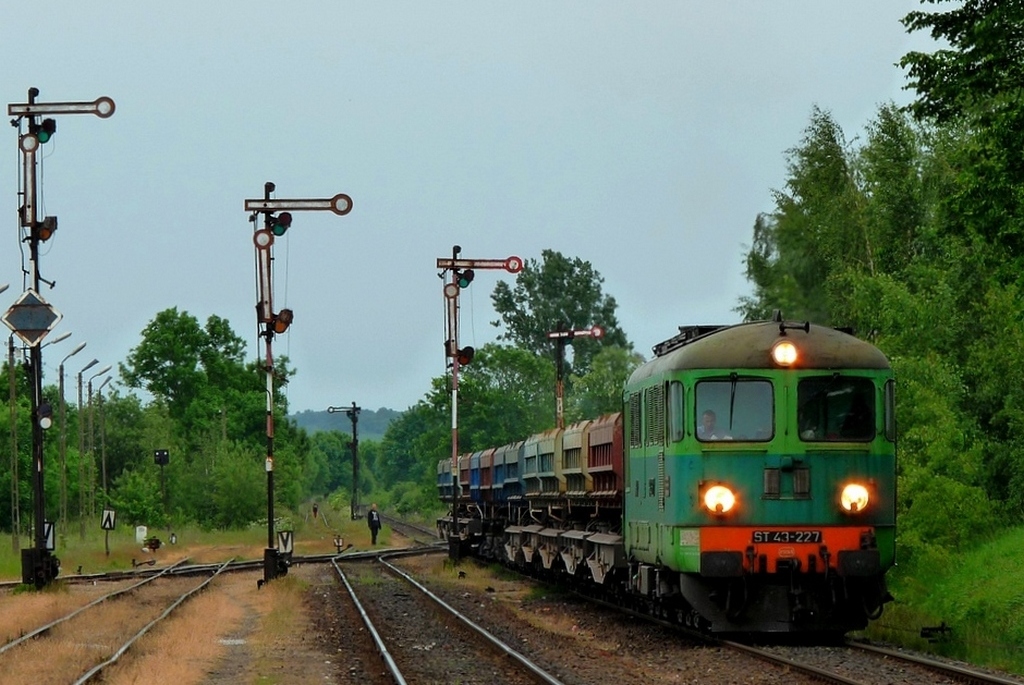 ST43-227