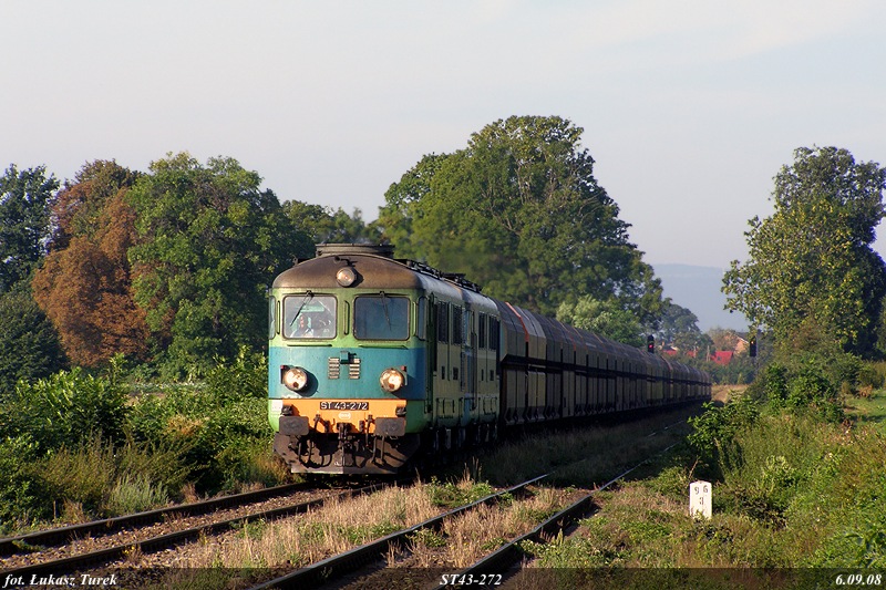 ST43-272
