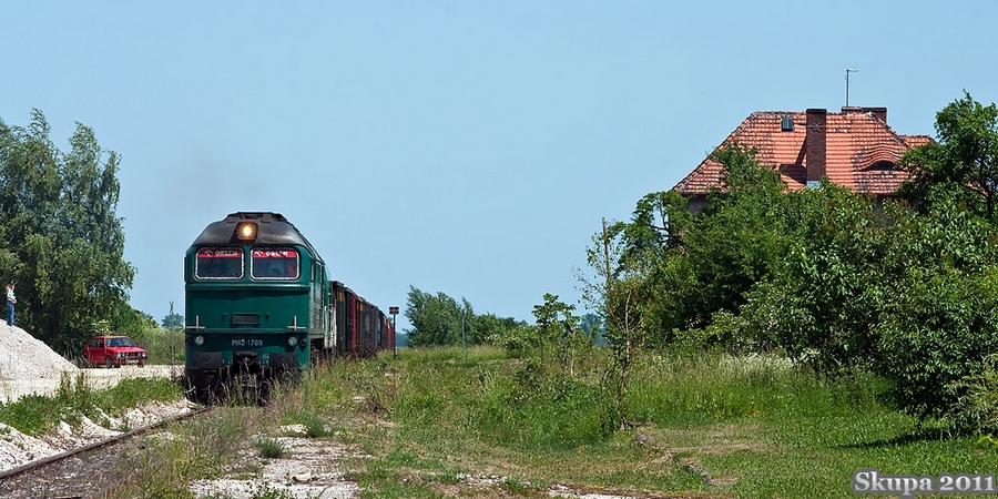 M62-1769 i SM42-2477