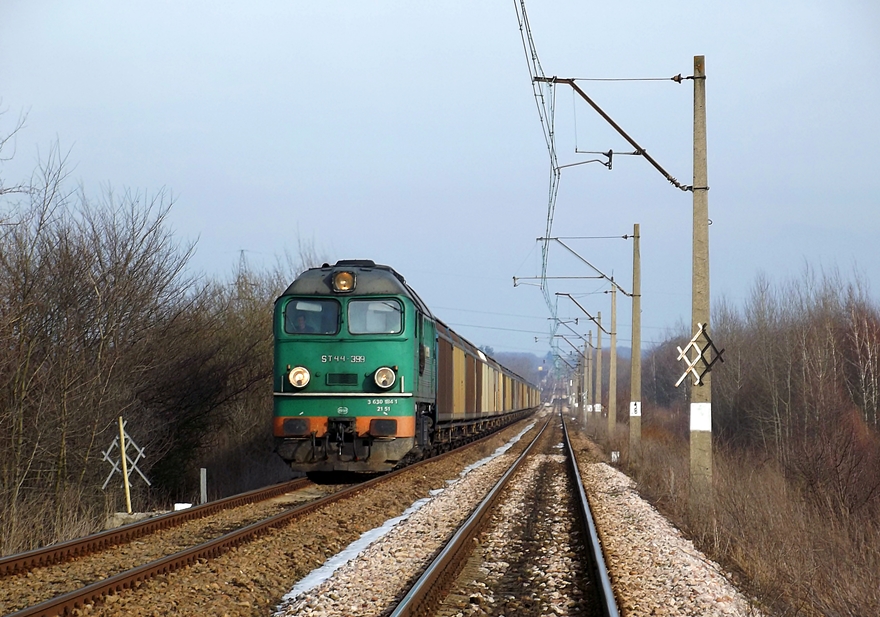 ST44-399