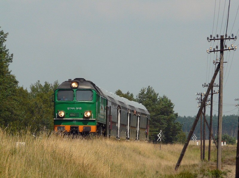 ST44-949