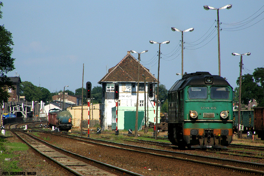 ST44-615