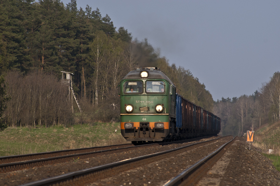 ST44-1056