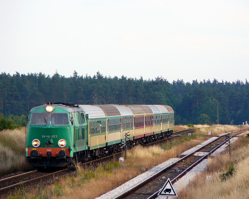 SU45-023