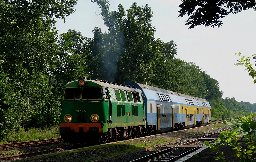 SU45-174