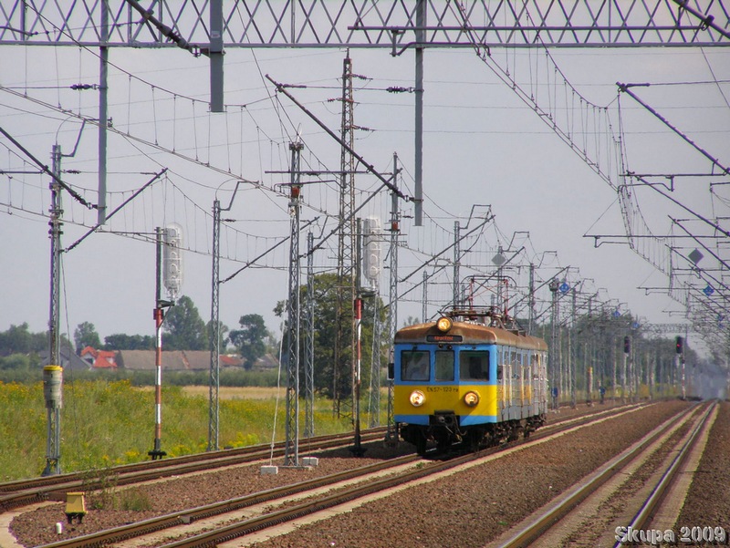 EN57-123