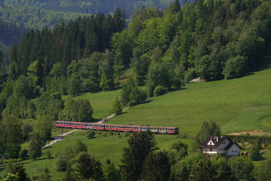 EN57-1725