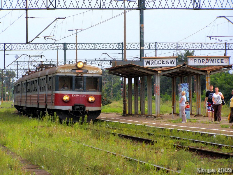 EN57-942