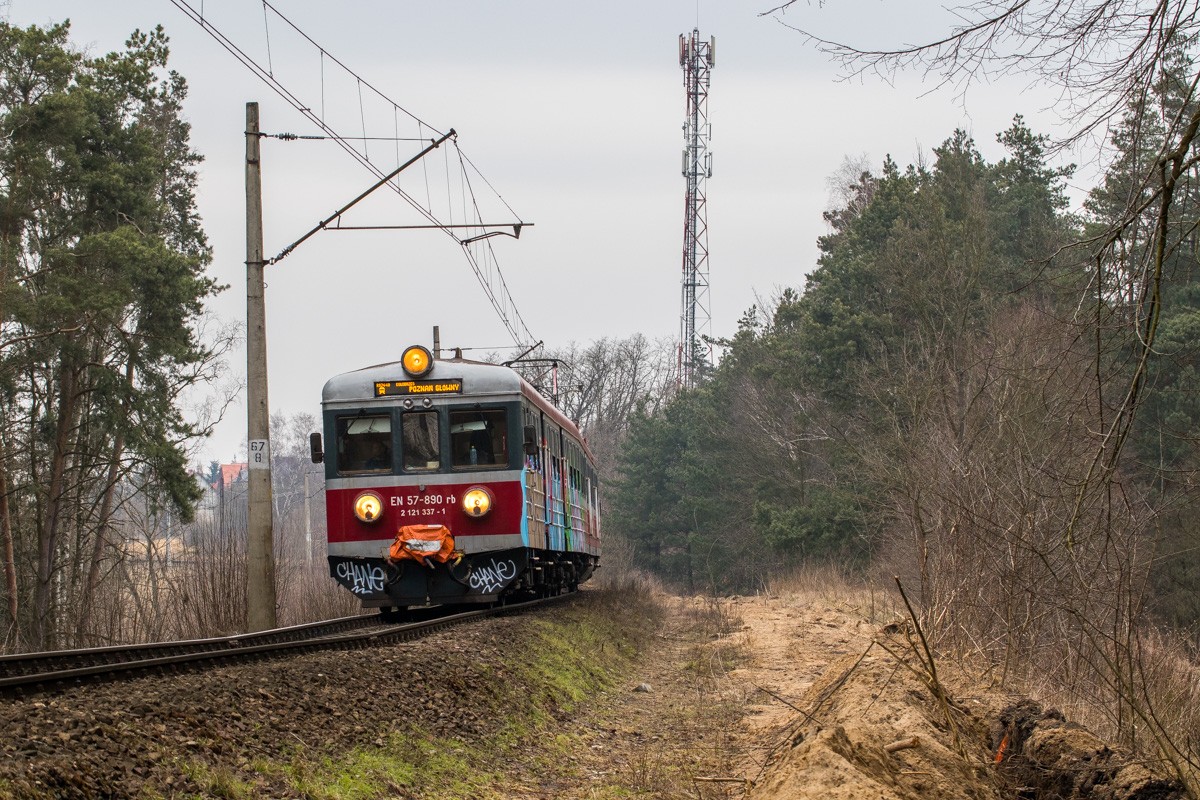 EN57-890