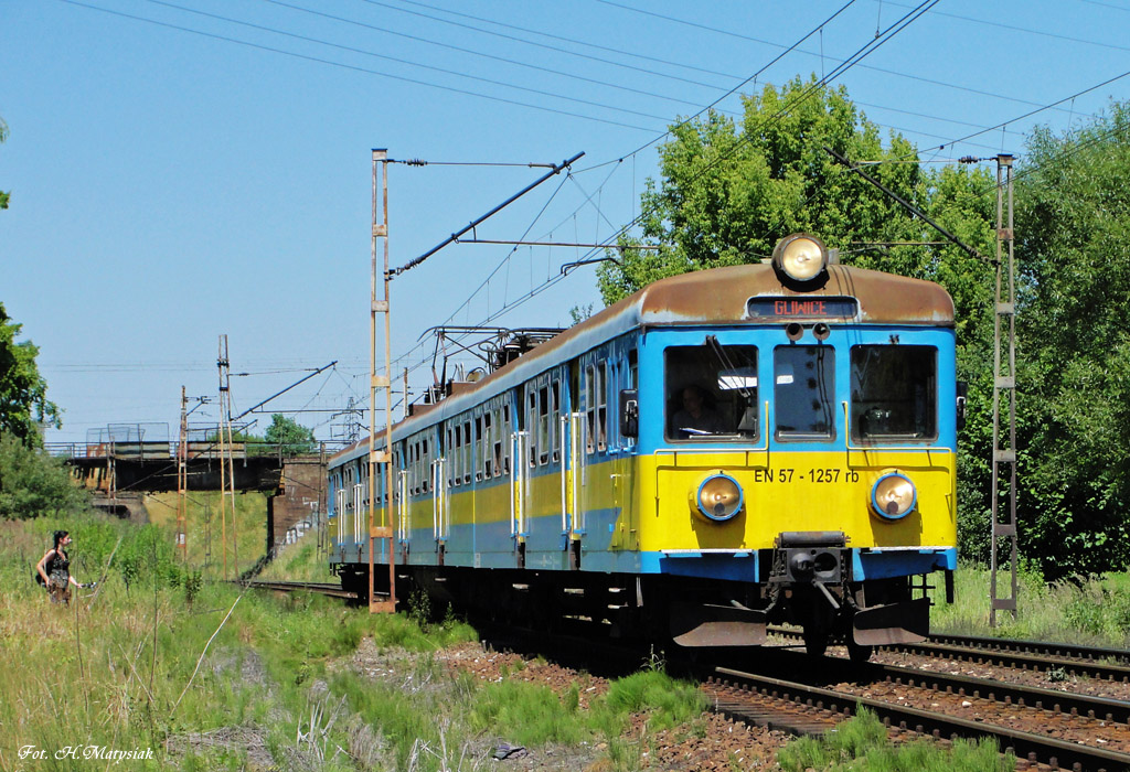 EN57-1257