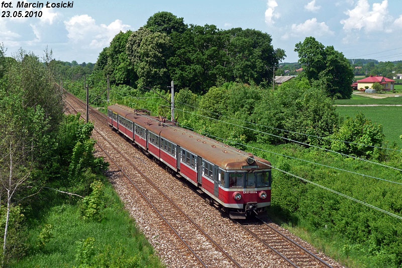 EN57-1333