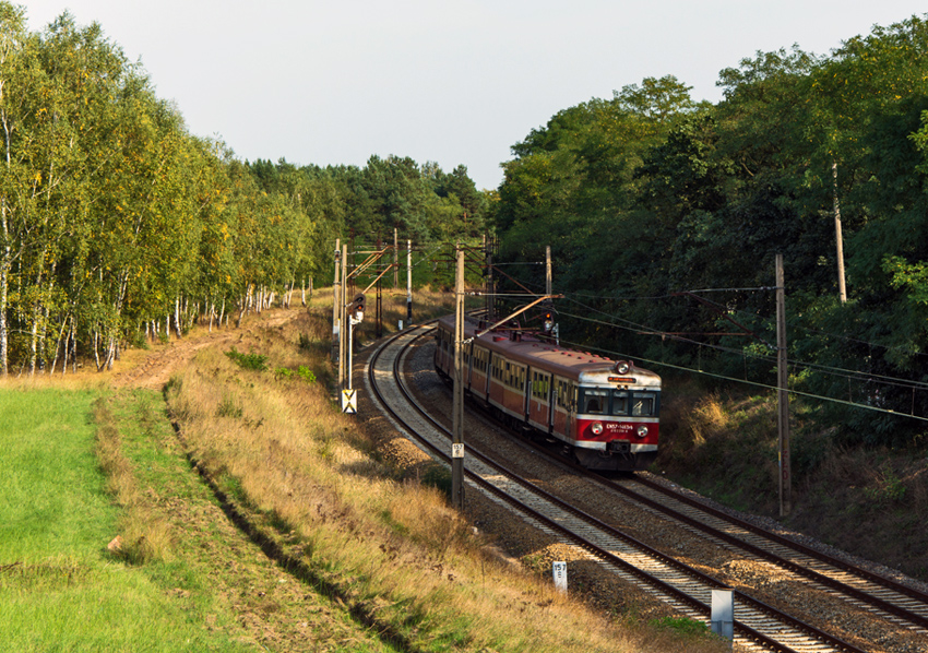 EN57-1463