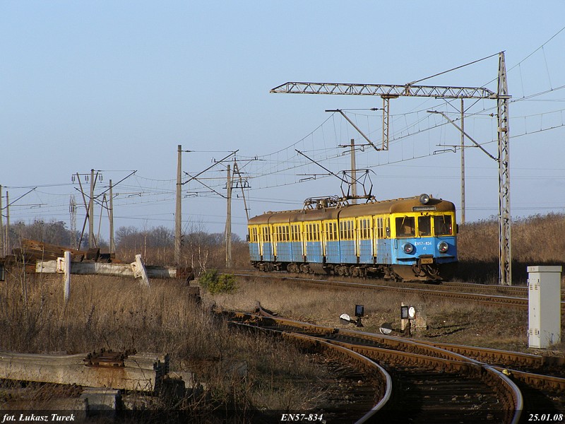 EN57-834