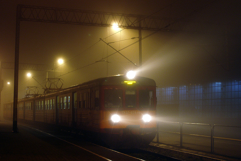 EN57-974