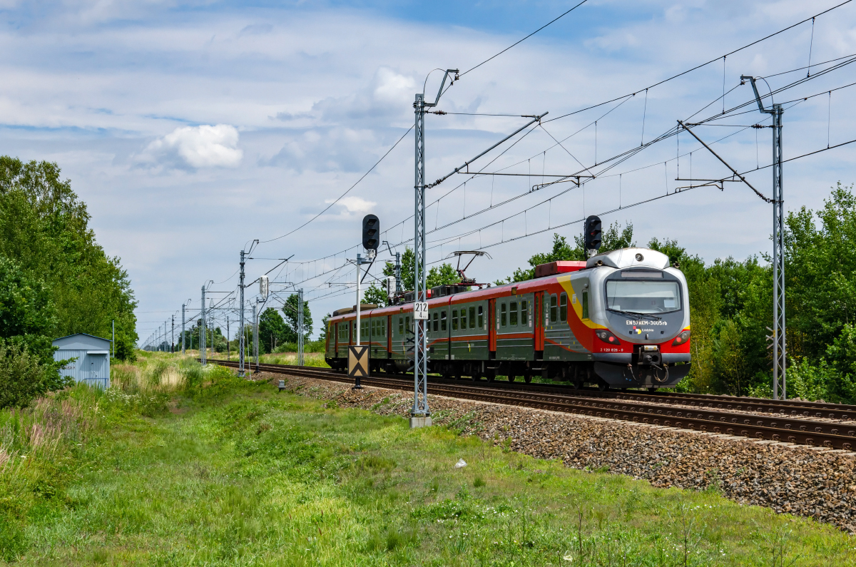 EN57AKM-3005
