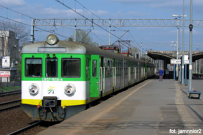 EN57-1658