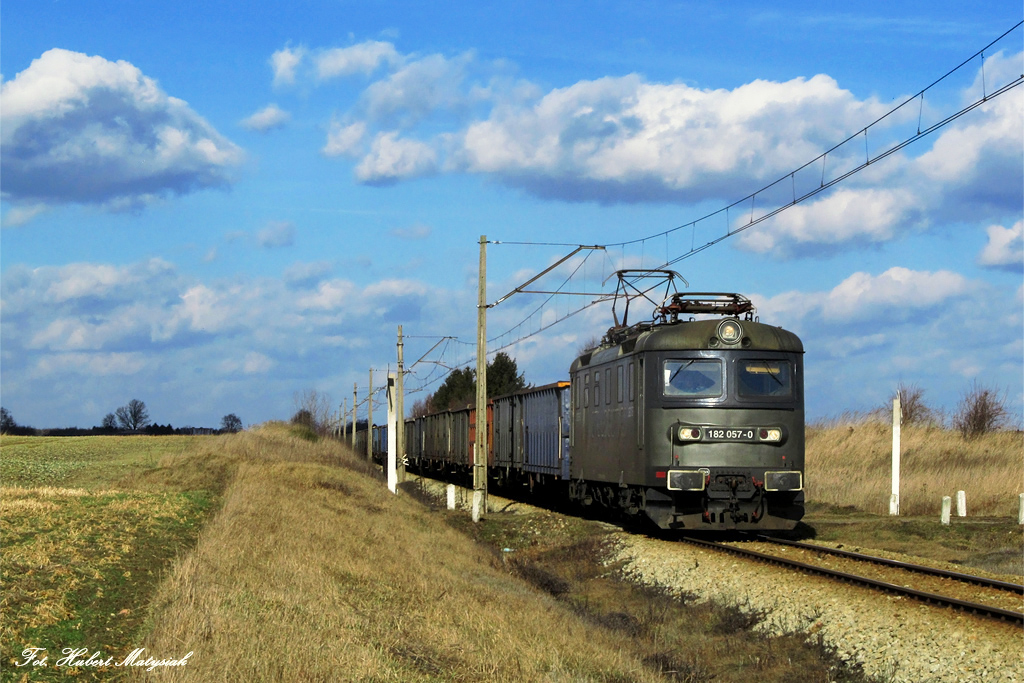 182 057-0