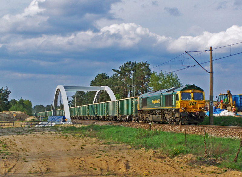 Class66002