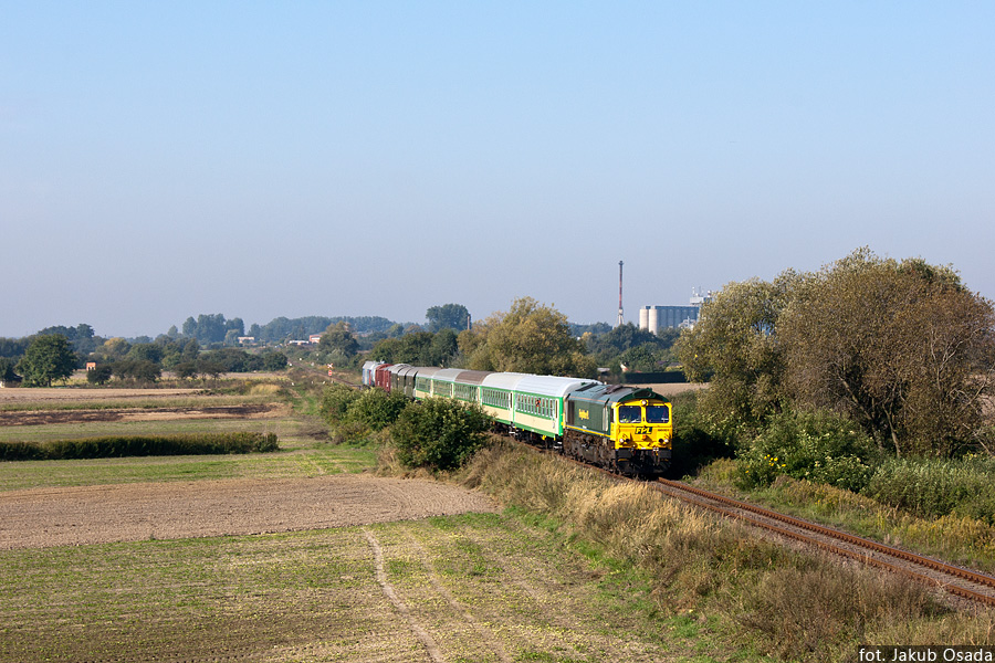 66001